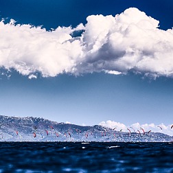 © IKA media/Robert Hajduk: Mistral breeze fought all day with the sea breeze, creating difficult conditions