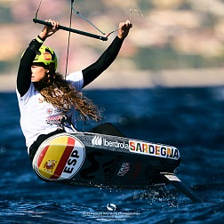 © IKA media/Robert Hajduk: The flying Spaniard, Gisela Pulido, puts the hammer down to win a race